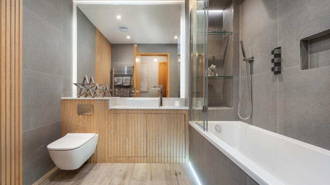 London'S Modern Nuance Apartment - Battersea Zewnętrze zdjęcie